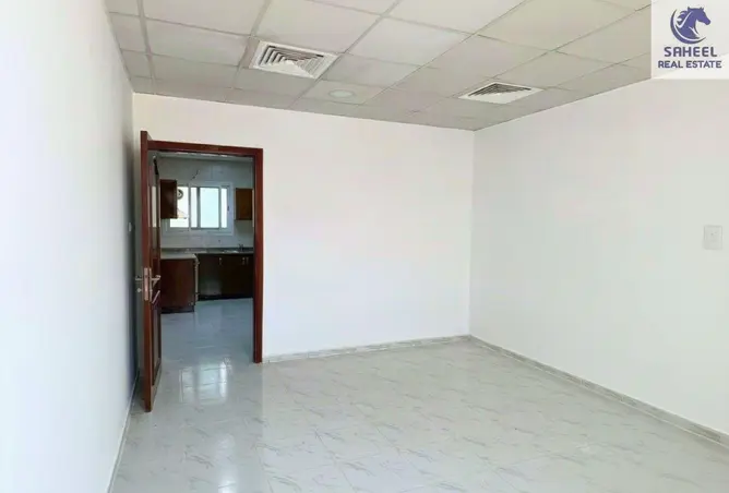 156898988 - Property Image 3