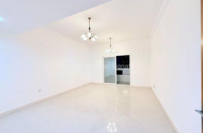 Apartment - 2 Bedrooms - 3 Bathrooms for rent in New Al Taawun Road - Al Taawun - Sharjah Apartment - 2 Bedrooms - 3 Bathrooms for rent in New Al Taawun Road - Al Taawun - Sharjah