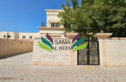 Villa - 5 Bedrooms - 4 Bathrooms for rent in Al Safa 1 Villas - Al Safa 1 - Al Safa - Dubai