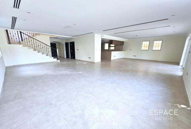 106837144 - Property Image 2
