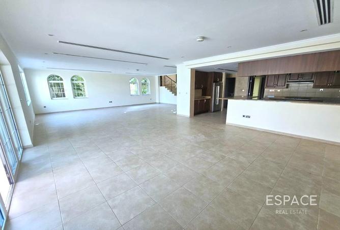 106837144 - Property Image 3
