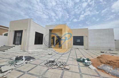 Villa - 4 Bedrooms - 7 Bathrooms for sale in Al Qusaidat - Ras Al Khaimah