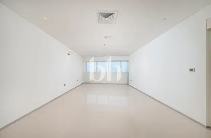 شقة - 2 غرف نوم - 3 حمامات للايجار في برج بارك - شارع الشيخ زايد - دبي