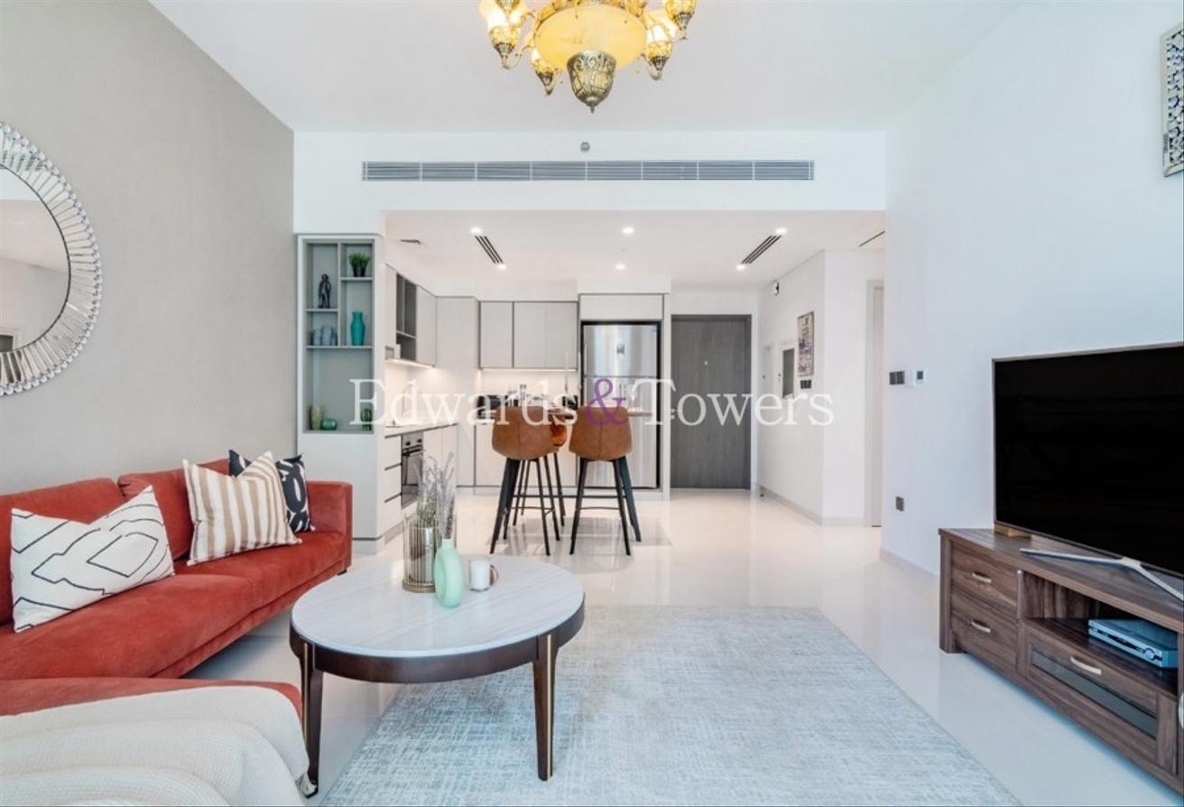 Palm and Marina View | Corner Unit | Private Beach photo 2