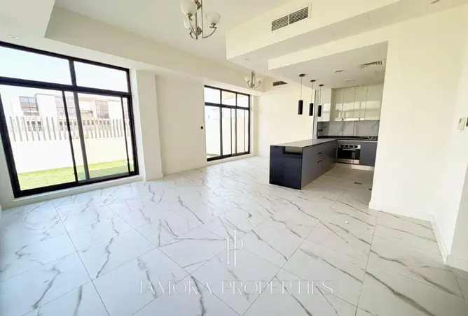 156904345 - Property Image 2