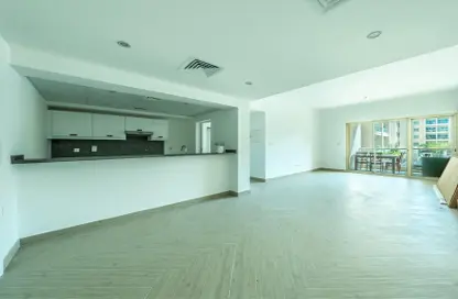 شقة - غرفة نوم - 1 حمام للايجار في الظفرة 1 - الظفرة - جرينز - دبي