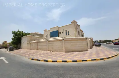 Villa - 5 Bedrooms - 7 Bathrooms for sale in Al Mowaihat 2 - Al Mowaihat - Ajman