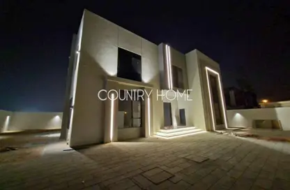 Villa - 5 Bedrooms - 6 Bathrooms for rent in Al Aweer 1 - Al Aweer - Dubai