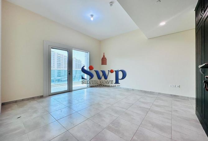 73113460 - Property Image 3