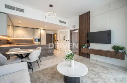 Apartment - 1 Bedroom - 2 Bathrooms for rent in Royal Regency - Business Bay - Dubai