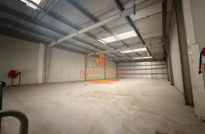 Warehouse - Studio - 2 Bathrooms for rent in Al Sajaa Industrial - Al Sajaa - Sharjah