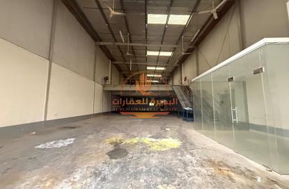 Warehouse - Studio - 2 Bathrooms for rent in Al Sajaa Industrial - Al Sajaa - Sharjah