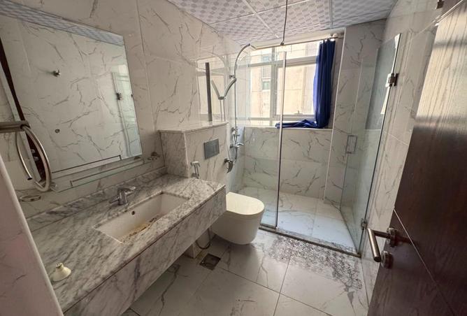 114182652 - Property Image 3