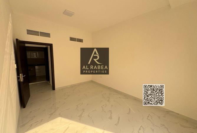 87454274 - Property Image 2