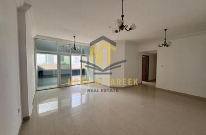 Apartment - 3 Bedrooms - 3 Bathrooms for rent in New Al Taawun Road - Al Taawun - Sharjah