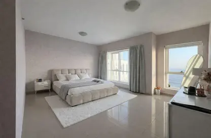 Apartment - 2 Bedrooms - 4 Bathrooms for rent in Lake Point Tower - JLT Cluster N - Jumeirah Lake Towers - Dubai