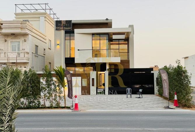 63652095 - Property Image 2