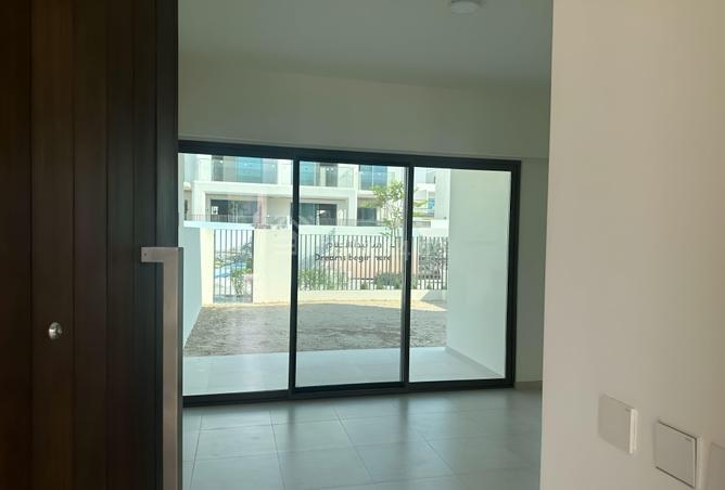 82354712 - Property Main Image