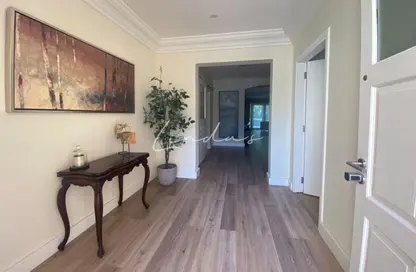 فيلا - 5 غرف نوم - 5 حمامات للايجار في مجتمع الحدائق - مجتمع الحدائق - مجمع دبي للاستثمار - دبي