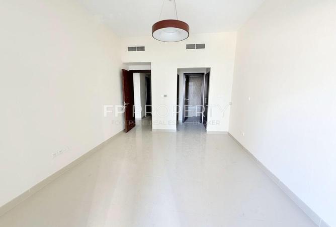 53170766 - Property Image 3