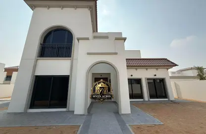 Villa - 5 Bedrooms for sale in Fay Al Reeman II - Al Shamkha - Abu Dhabi