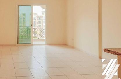 Apartment - 1 - 2 for sale in Building IC1-EMR-15 - Emirates Cluster - International City - Dubai