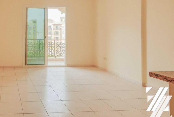 Open-Kitchen | Prime Community | 1 Bedroom