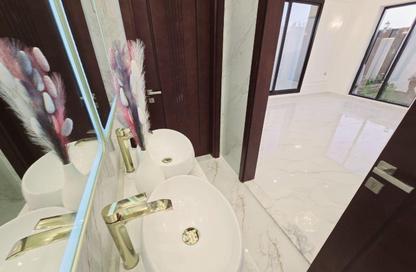 Villa - 4 Bedrooms - 6 Bathrooms for sale in Al Helio 1 - Al Helio - Ajman Villa - 4 Bedrooms - 6 Bathrooms for sale in Al Helio 1 - Al Helio - Ajman