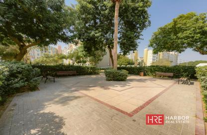 شقة - غرفة نوم - 2 حمامات للبيع في مبنى 225 - طراز مغولي - ديسكفري جاردنز - دبي