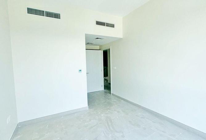 83244603 - صورة العقار 2