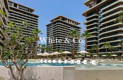 Apartment - 3 Bedrooms - 4 Bathrooms for sale in Serenia Living Tower 2 - Serenia Living - Palm Jumeirah - Dubai