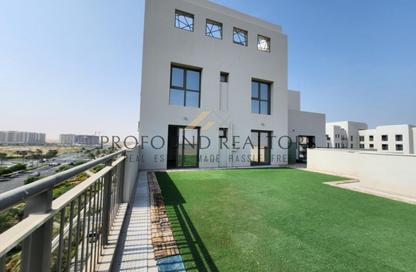 Apartment - 3 - 4 for sale in Safi 2B - Safi 2 - Safi - Town Square - Dubai