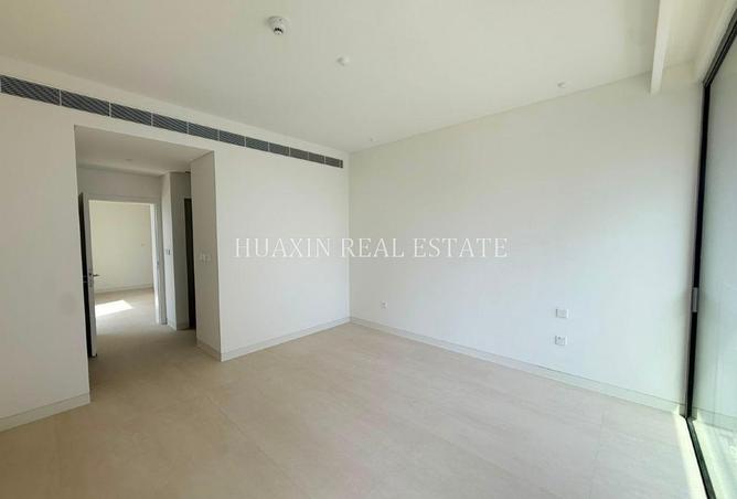 100855001 - Property Image 2
