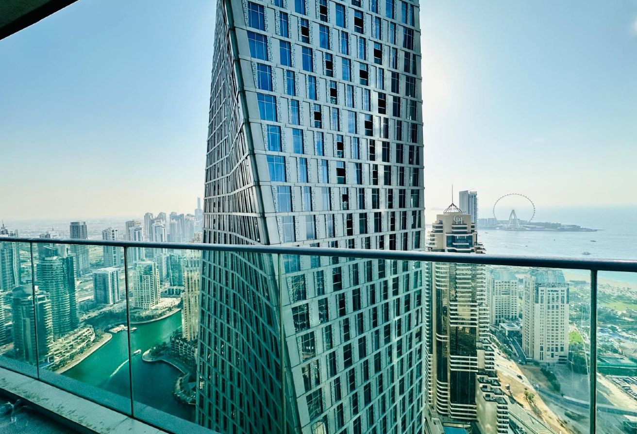 High-Floor | Fendi Edition | Ain Dubai e Sea View