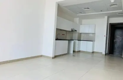 شقة - غرفة نوم - 2 حمامات للايجار في بوابة بن غاطي - الجداف - دبي