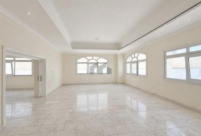 98679216 - صورة العقار 3