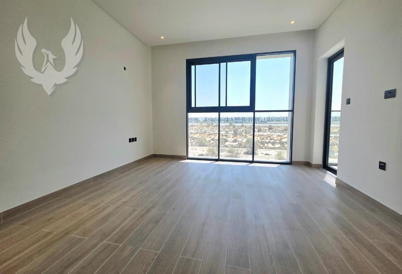 Spacious unit | Landscaped | With Appliances photo 25