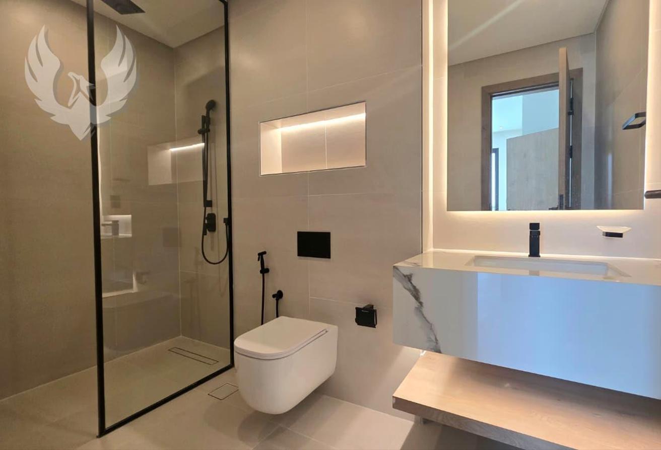 Spacious unit | Landscaped | With Appliances photo 22