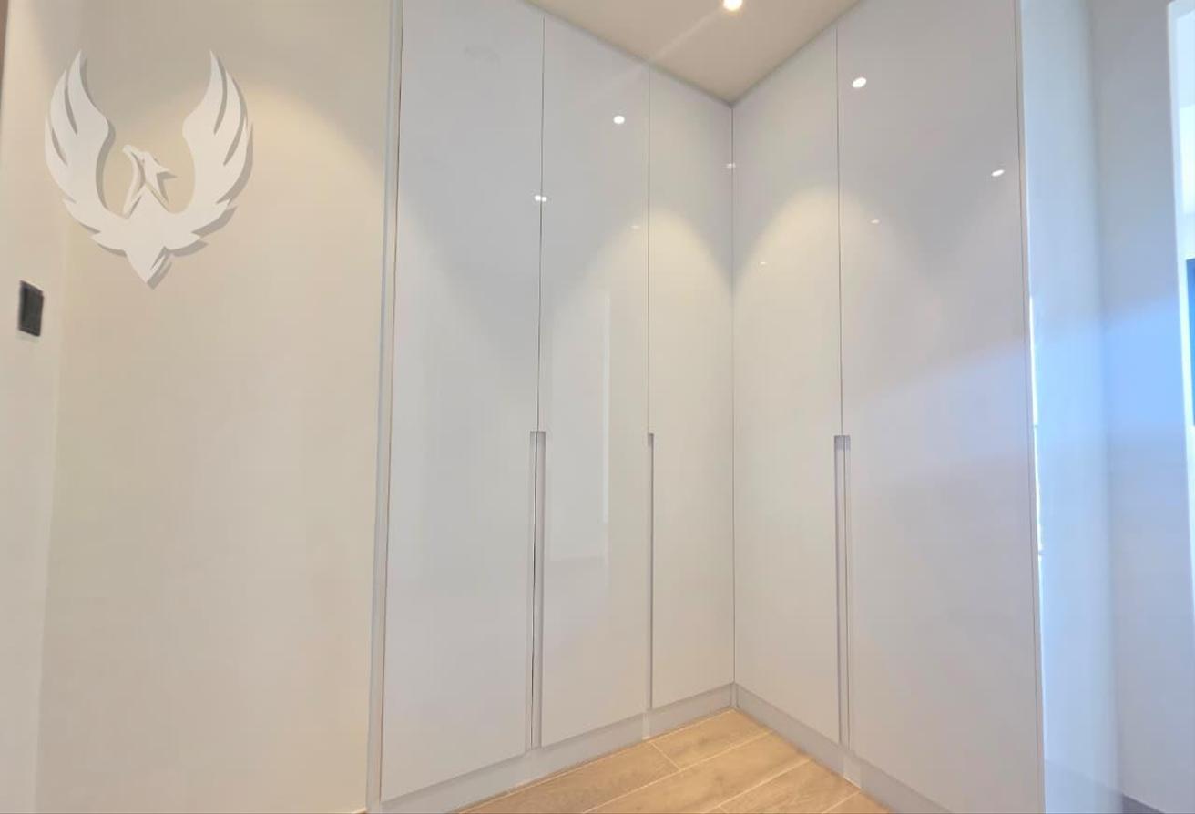 Spacious unit | Landscaped | With Appliances photo 26