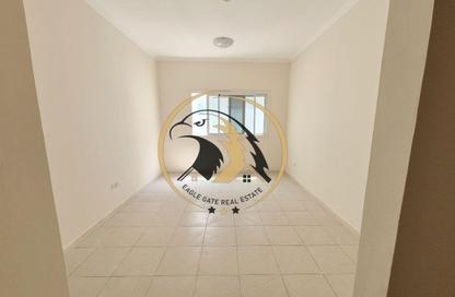 Apartment - 1 - 2 for rent in Fire Station Road - Muwaileh - Sharjah