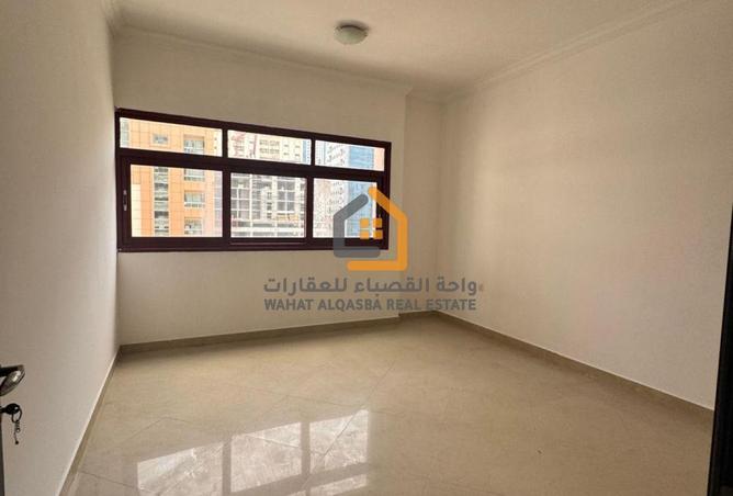 137453815 - Property Image 3