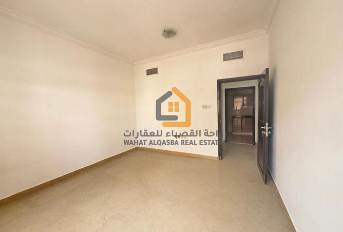 137453815 - Property Image 2