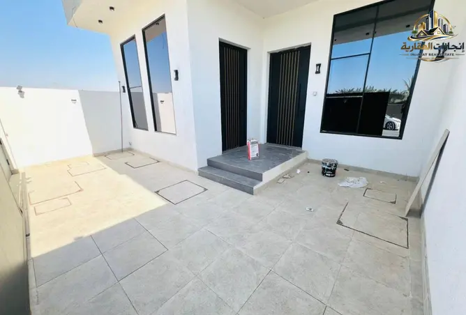 145537927 - Property Image 2