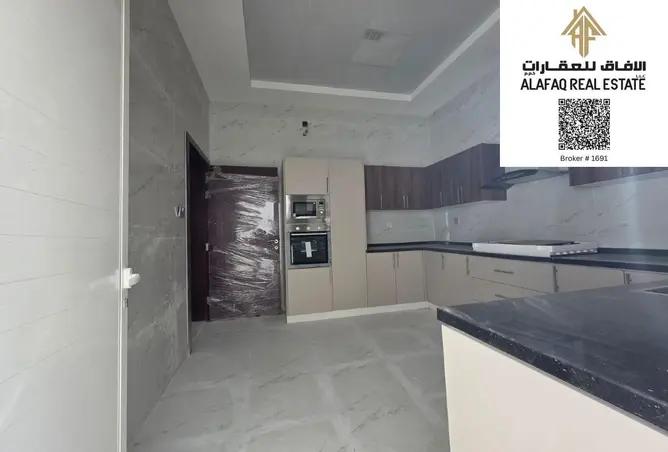 127468149 - Property Image 3