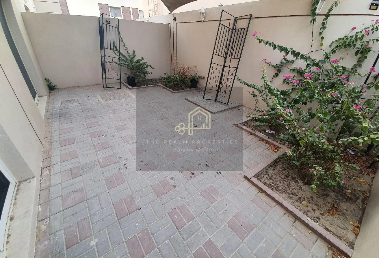 152400143 - Property Main Image