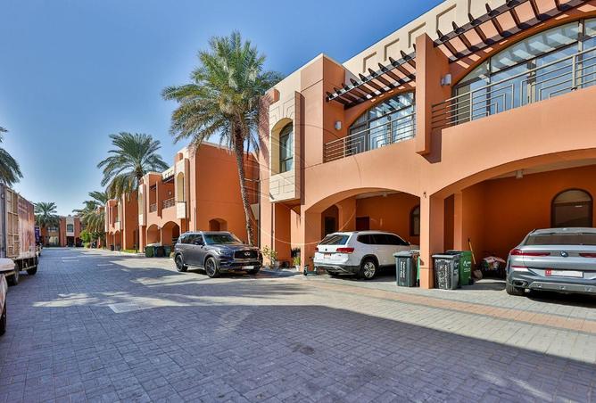 74233875 - الصورة الرئيسية للعقار