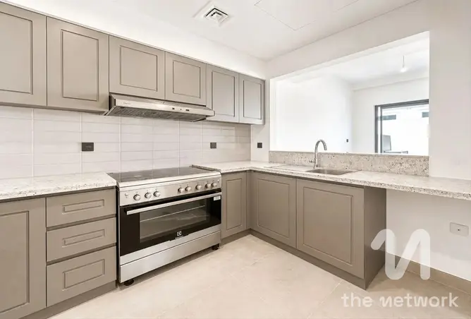 156439402 - Property Image 3