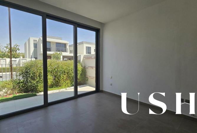 73842238 - Property Image 3