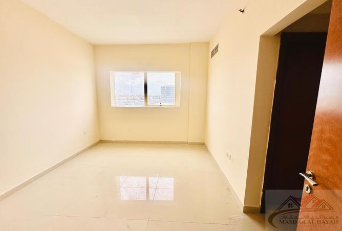 53193957 - صورة العقار 3