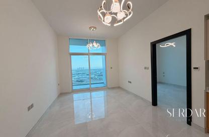 شقة - غرفة نوم - 1 حمام للايجار في سكايز من دانوب - ارجان - دبي